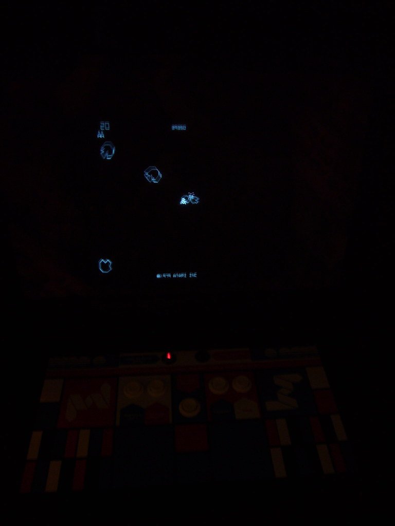 Asteroids, game screen
